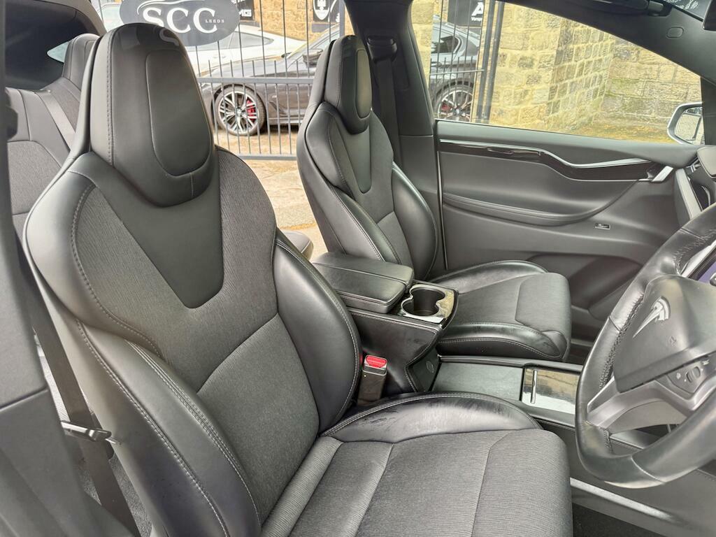 Tesla Model X Performance Black #15