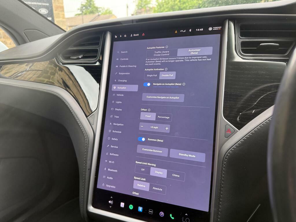 Tesla Model X Performance Black #27