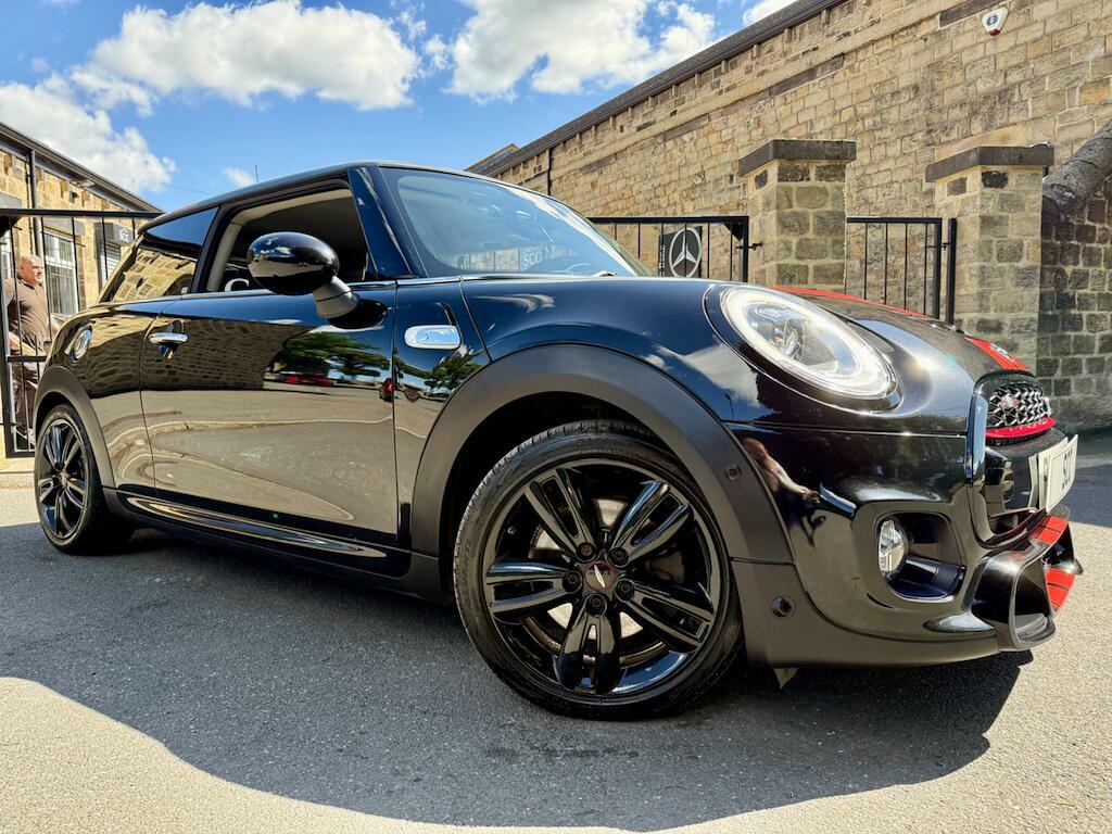 Mini Hatch Cooper S Works Black