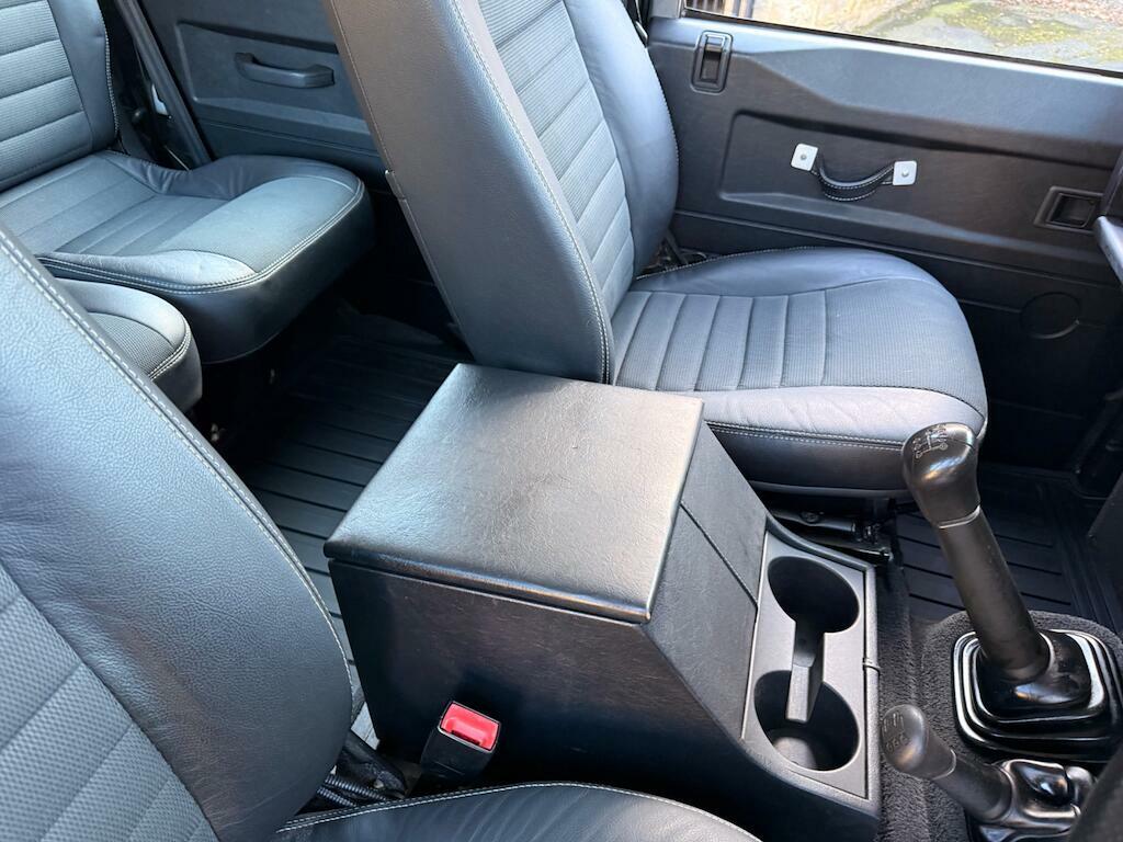 Land Rover Defender 110 Diesel Grey #30