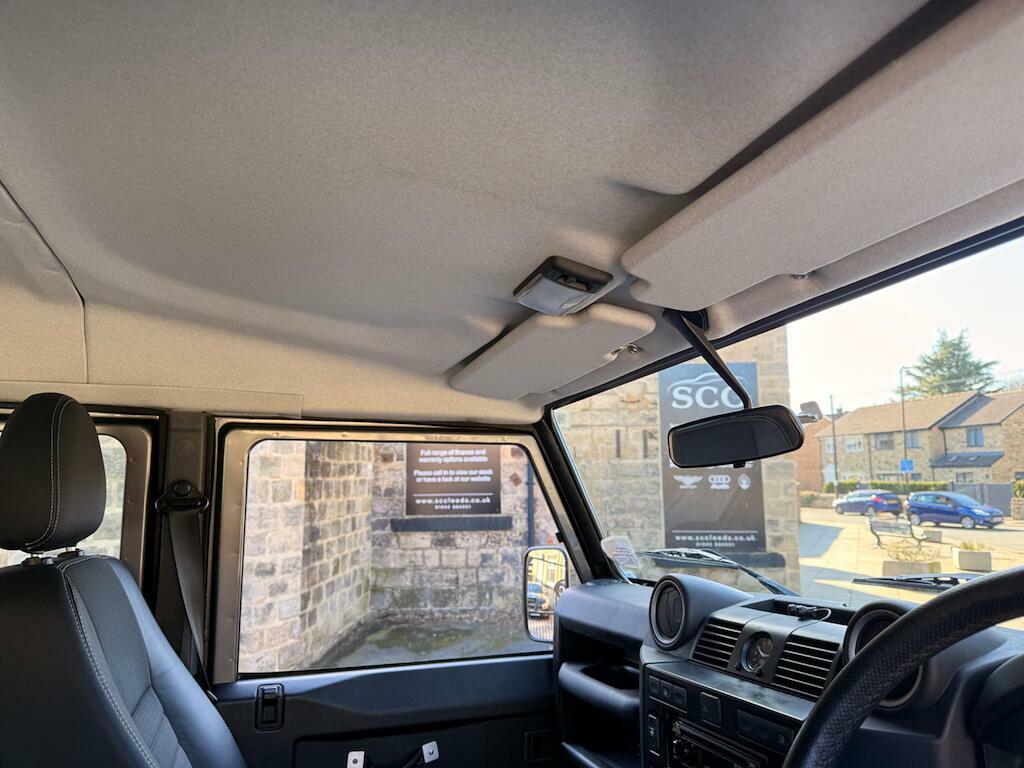 Land Rover Defender 110 Diesel Grey #25