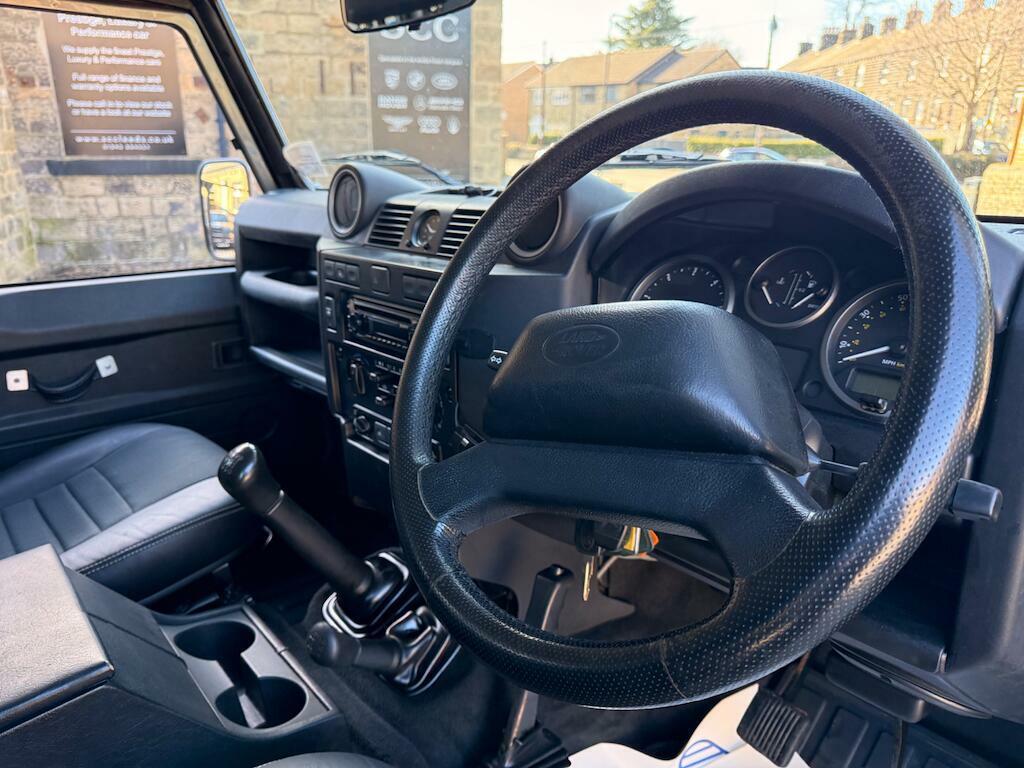Land Rover Defender 110 Diesel Grey #26