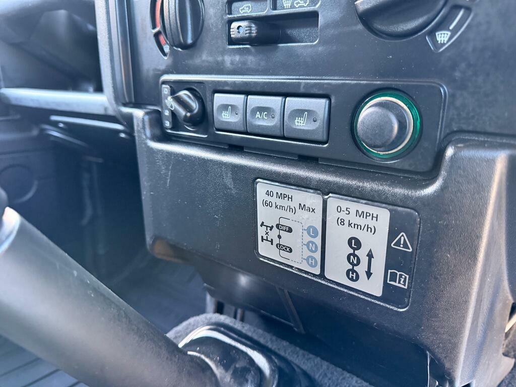 Land Rover Defender 110 Diesel Grey #31