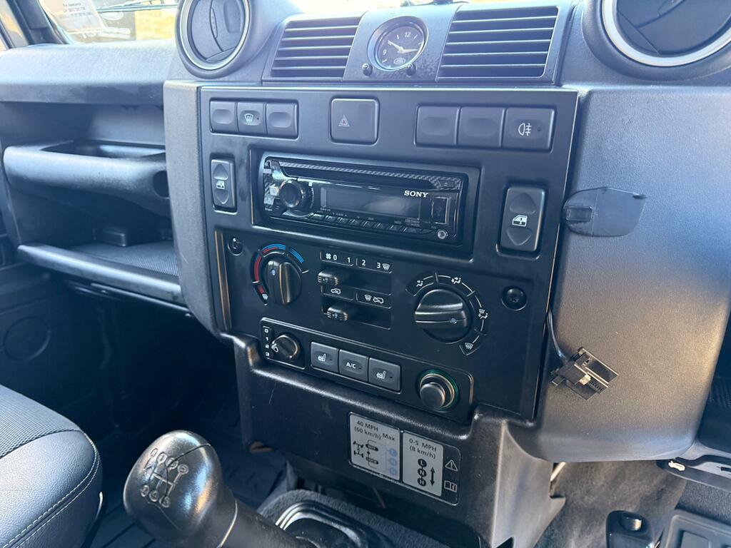 Land Rover Defender 110 Diesel Grey #28