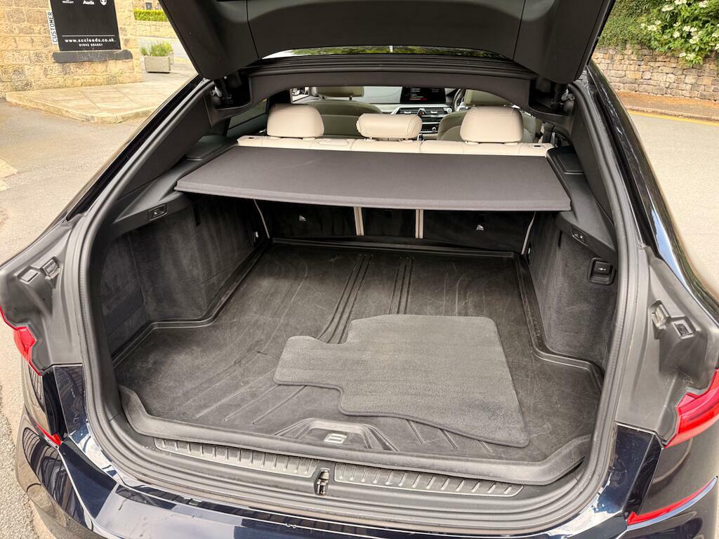 BMW 6 Series Gran Turismo Hatchback Grey #69
