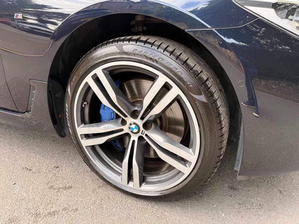BMW 6 Series Gran Turismo Hatchback Grey #17