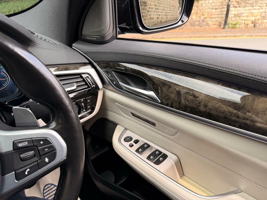 BMW 6 Series Gran Turismo Hatchback Grey #45