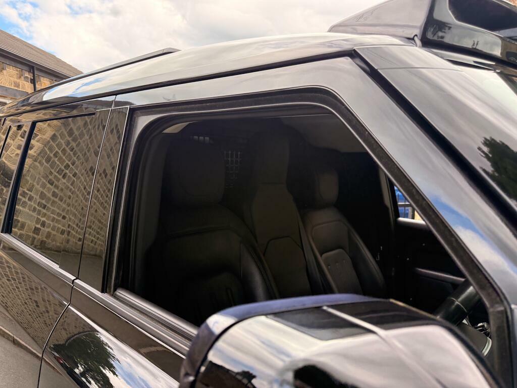 Land Rover Defender 110 Defender  #16