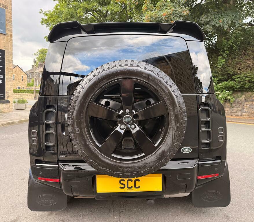 Land Rover Defender 110 Defender  #10