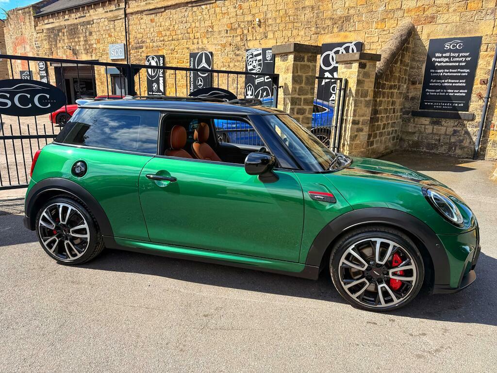 Mini Hatch John Cooper Works Green #4