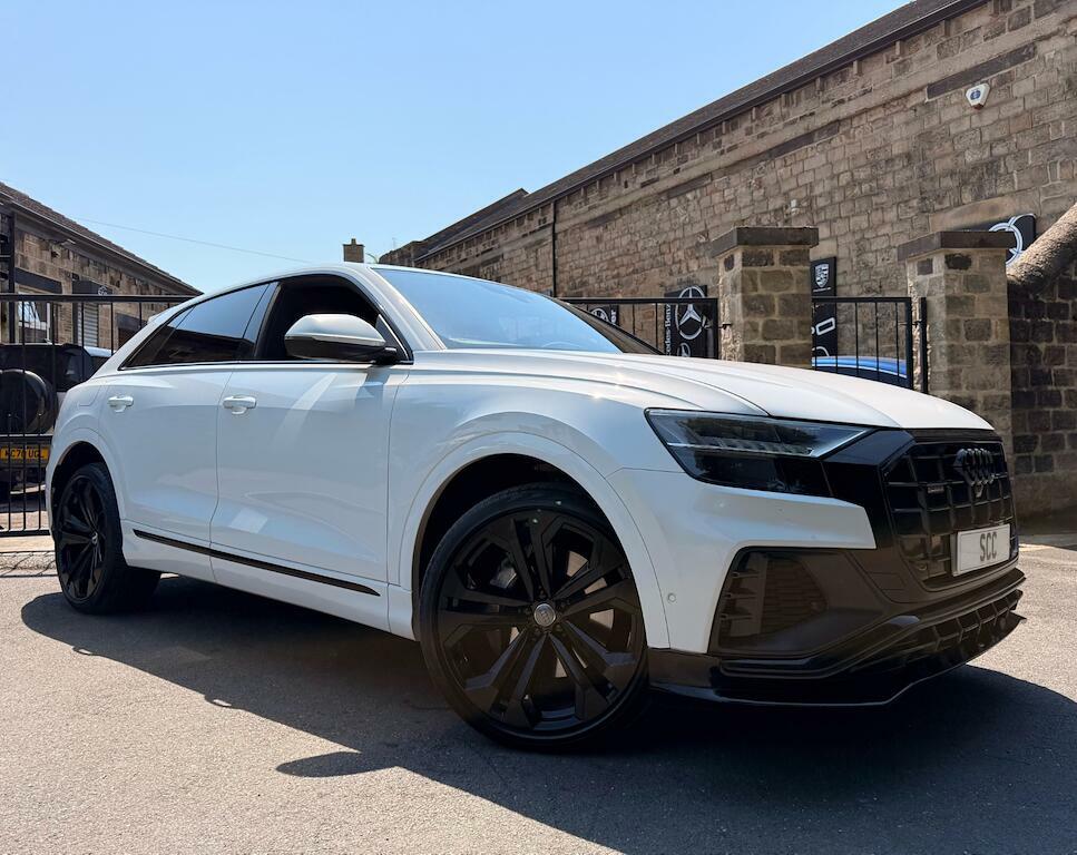 Audi Q8 S Line White
