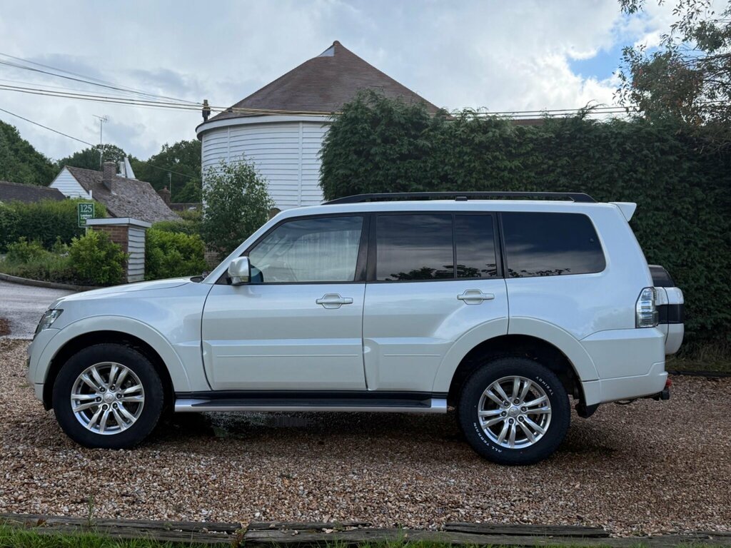Mitsubishi Shogun 3.2 Di-dc Sg3 4Wd Euro 5 Lwb DU65FLA White #2