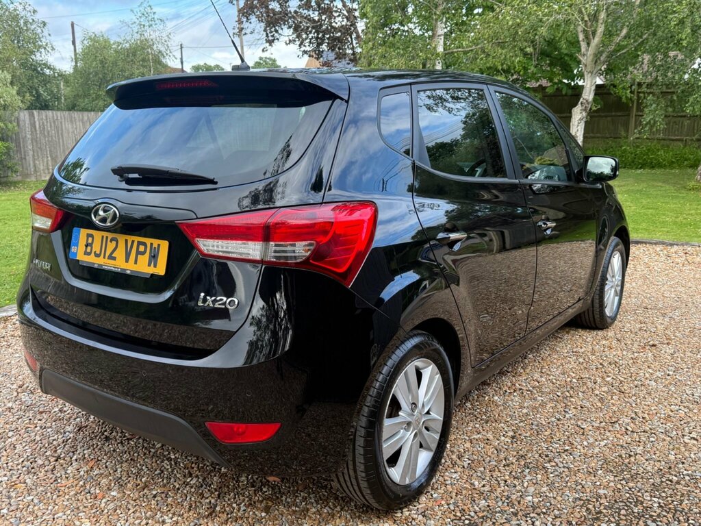 Hyundai Ix20 1.6 Style Euro 5 Black #5