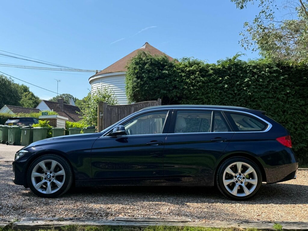 BMW 3 Series 3.0 330D Luxury Touring Euro 5 Ss Blue #2