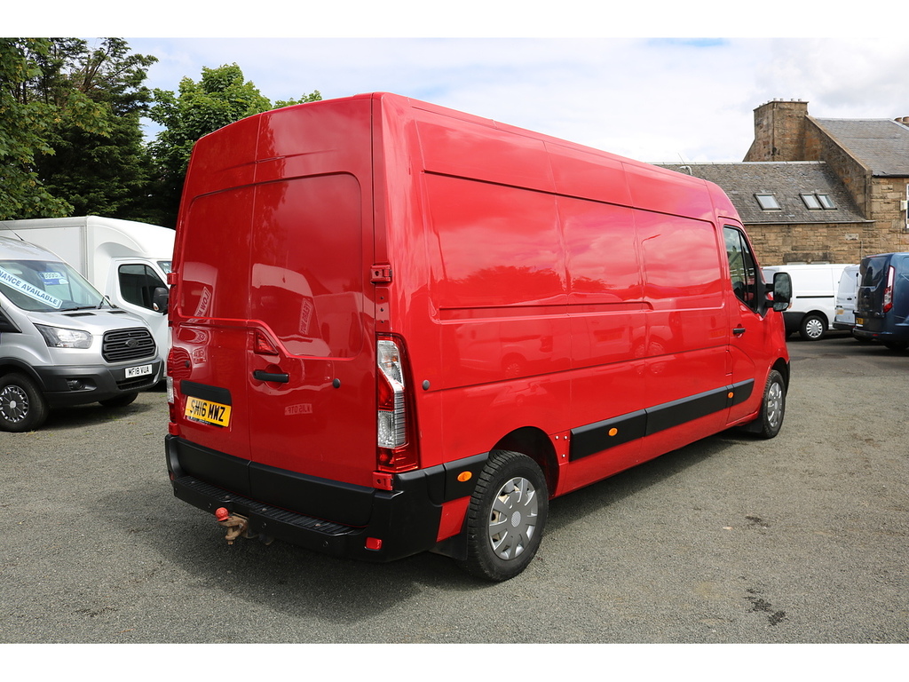 Nissan NV400  White #6