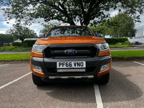 Ford Ranger 3.2 Ranger Wildtrak PF66VNO Orange #4