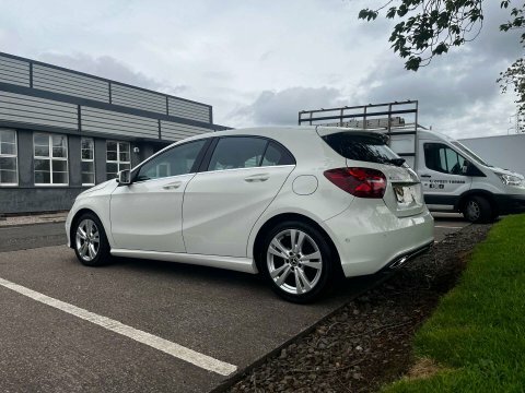 Mercedes-Benz A Class 2.1 A 200 ML67BDZ White #4