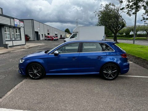 Audi S3 2.0 S3 Sportback ST15UJL Blue #2