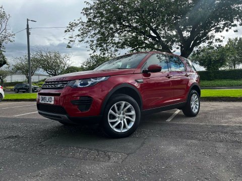 Land Rover Discovery Sport 2.0 Discovery Sport Red