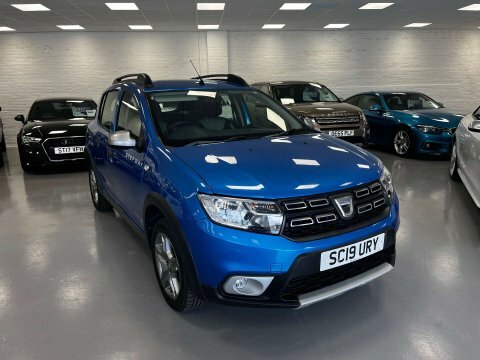 Dacia Sandero Stepway Essential Tce Blue
