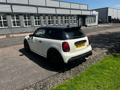Mini Hatch 1.5 Cooper Sport SA22UHM White #3