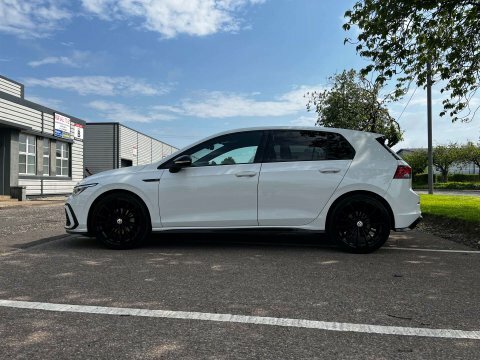 Volkswagen Golf 1.5 Golf R-line VE70KCX White #2