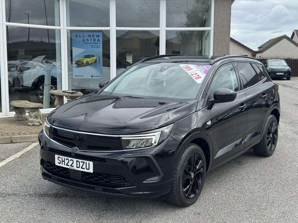 Vauxhall Grandland Gs Line 1.2 Turbo SH22DZU Black #3