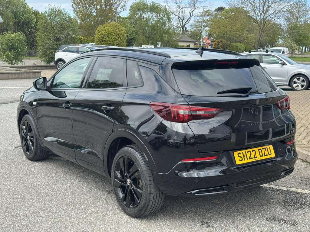 Vauxhall Grandland Gs Line 1.2 Turbo SH22DZU Black #4
