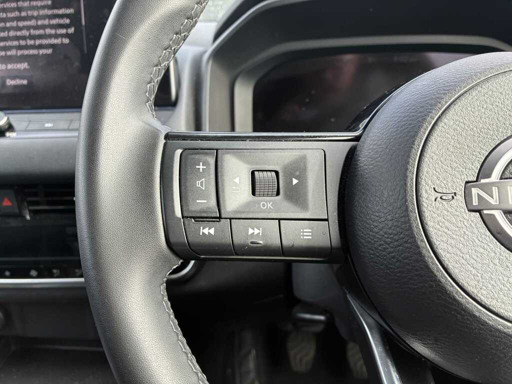 Nissan Qashqai N-connecta Dig-t Mhev DP73LVT #6