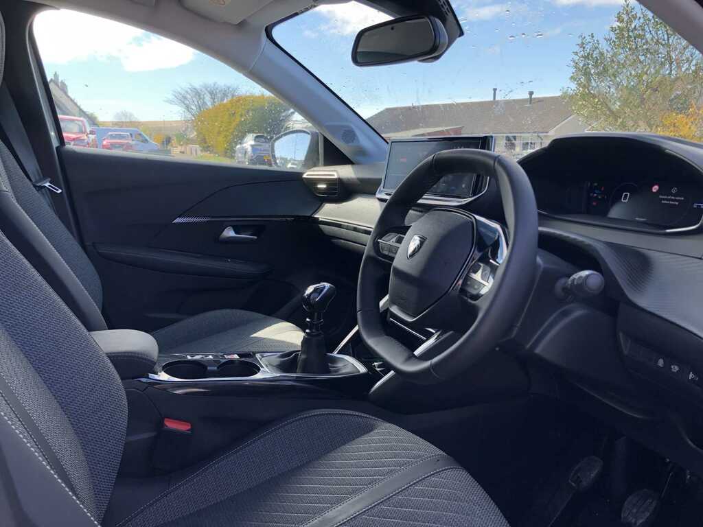 Peugeot 208 Allure Puretech Ss CY25AVX  #6