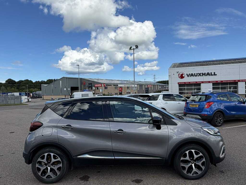 Renault Captur Gt Line Dci HS19GWO #2
