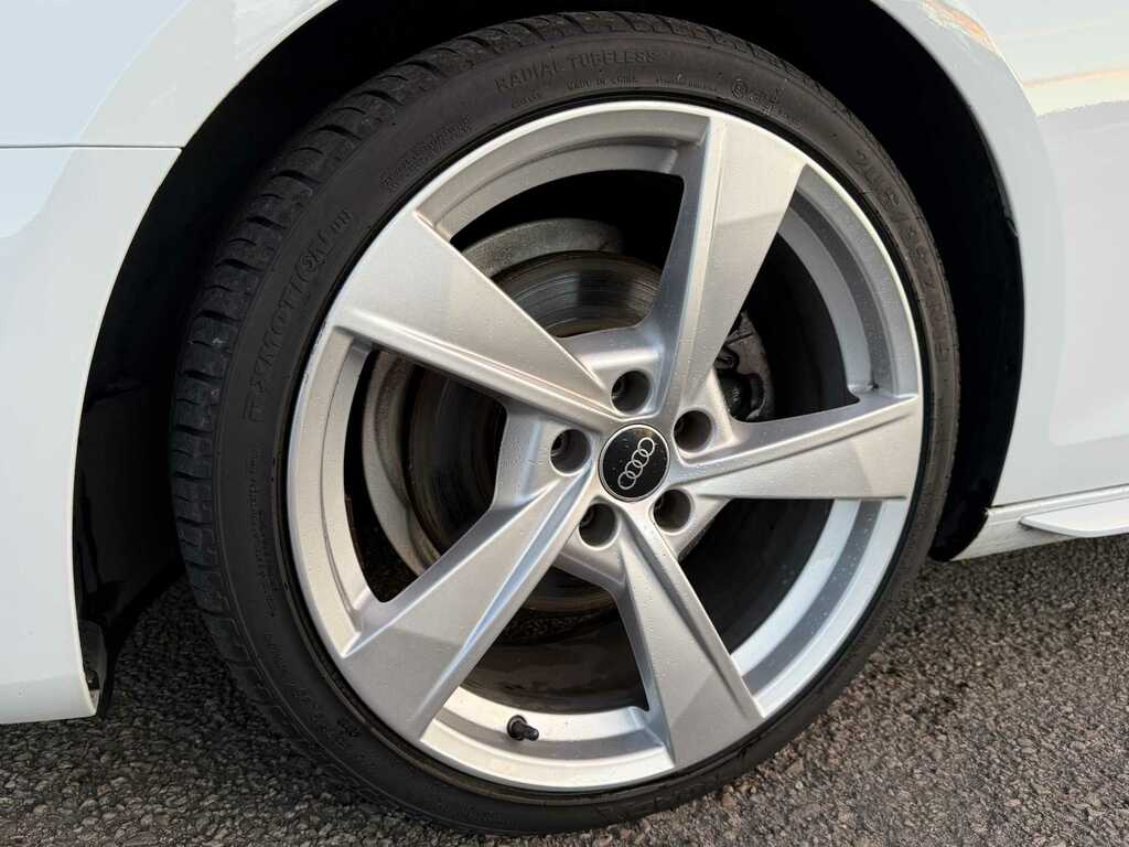 Audi A4 S Line 35 Tfsi Mhev S-a SB72HVG #4