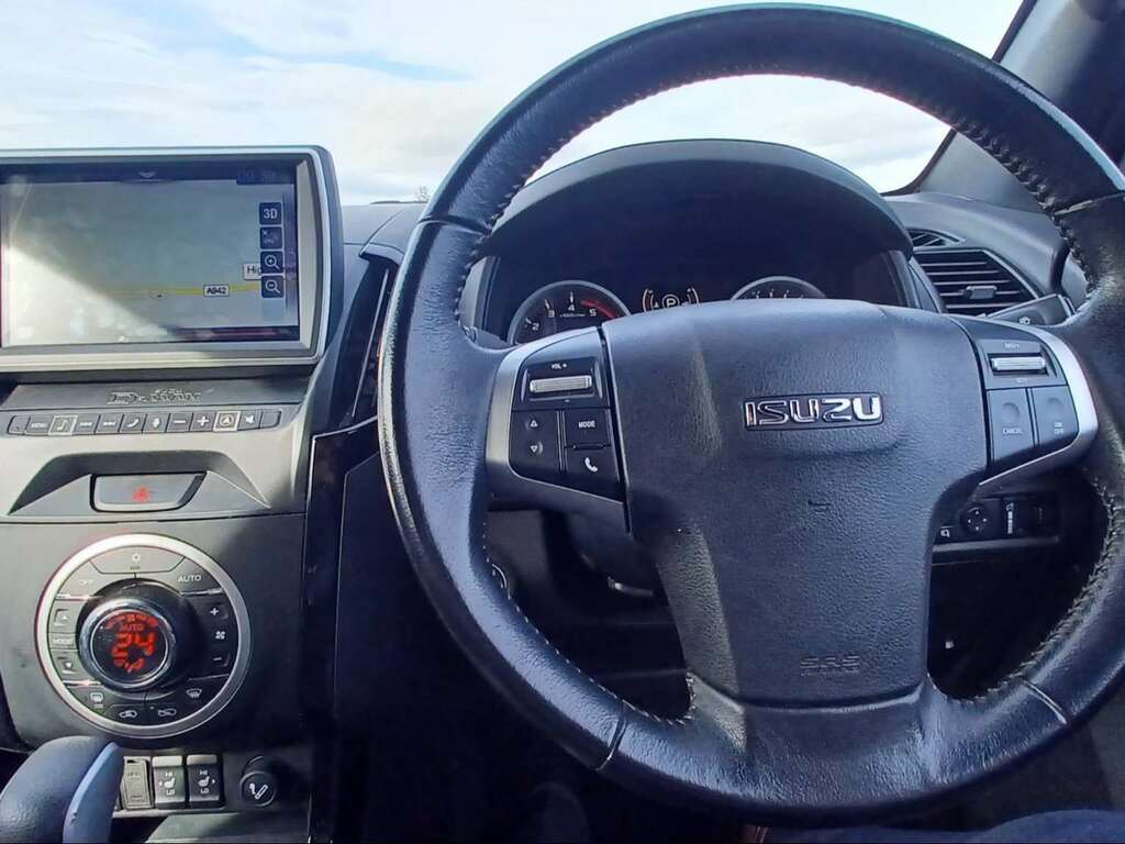 Isuzu D-Max 1.9 Td Utility 4Wd Euro 6 White #13