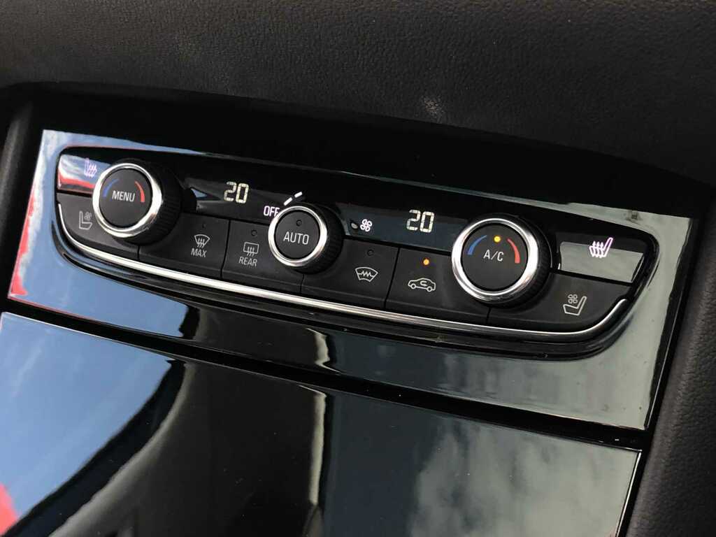 Vauxhall Grandland X Sri Nav Red #17
