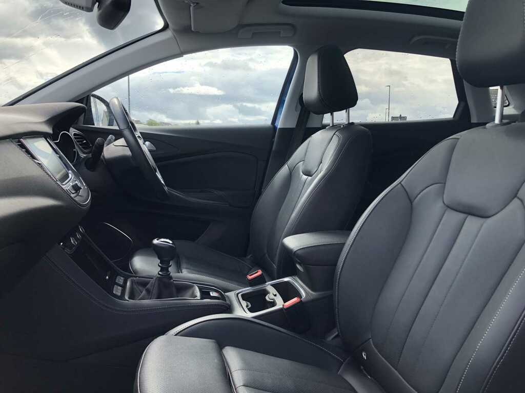 Vauxhall Grandland X Sri Nav Red #27