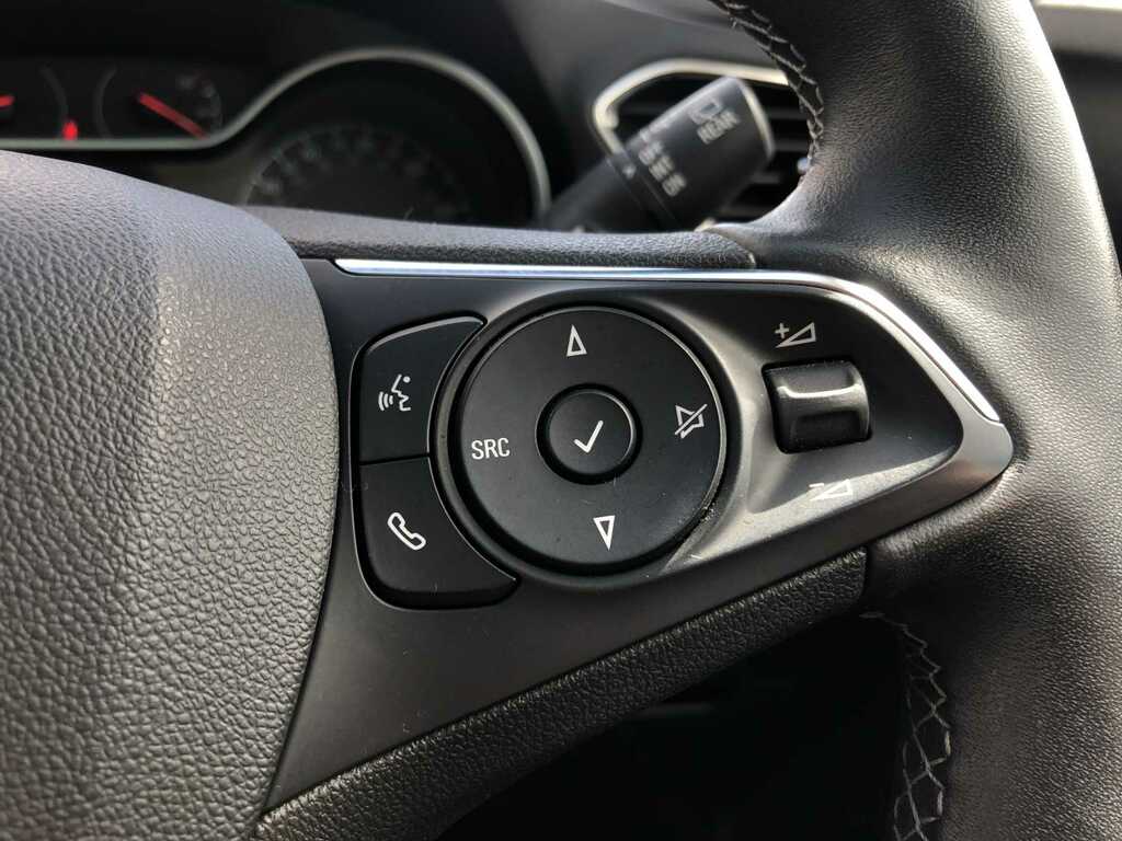 Vauxhall Grandland X Sri Nav Red #10