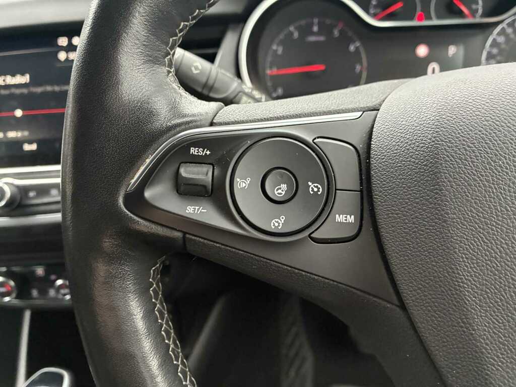 Vauxhall Crossland Hatchback Black #12