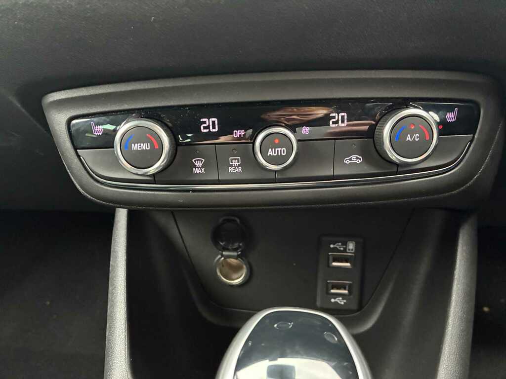 Vauxhall Crossland Hatchback Black #17