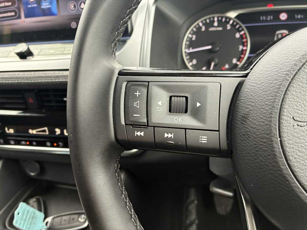 Nissan Qashqai 1.5 E-power N-connecta Black #14