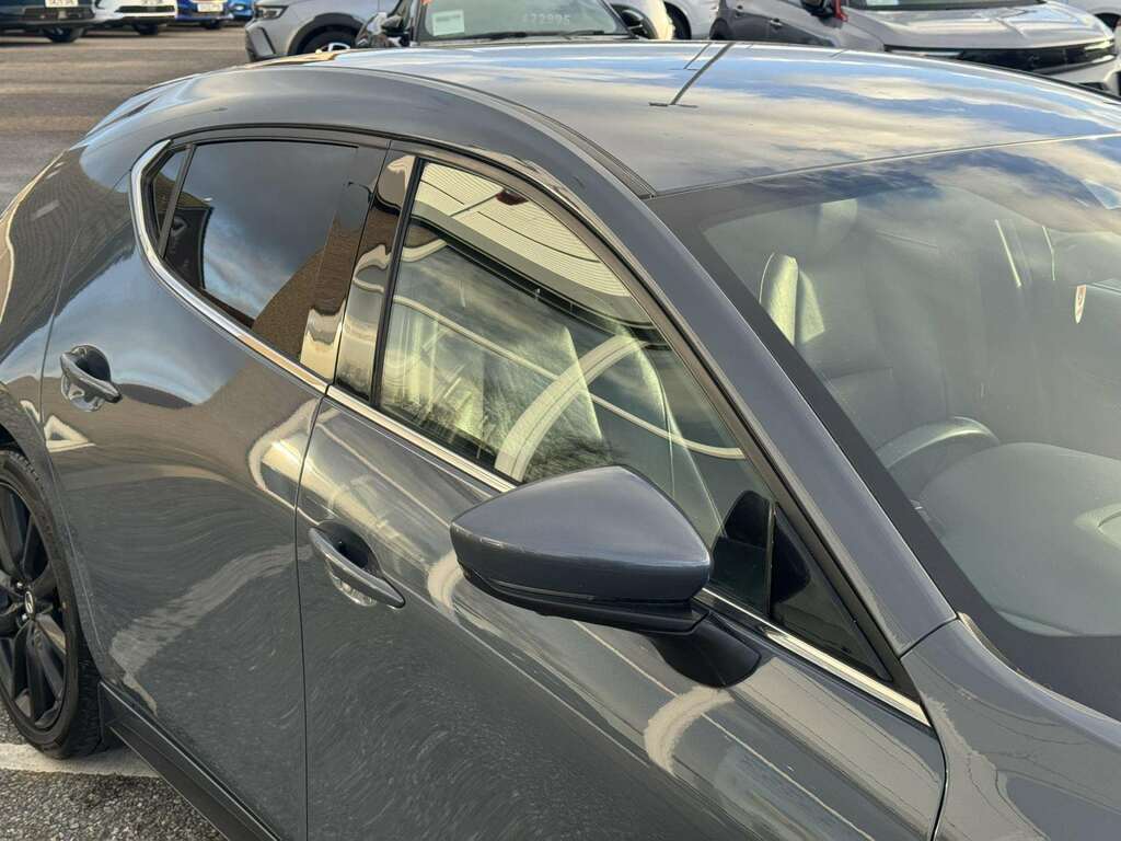 Mazda 3 2.0 Se-l Lux Mhev Red #19