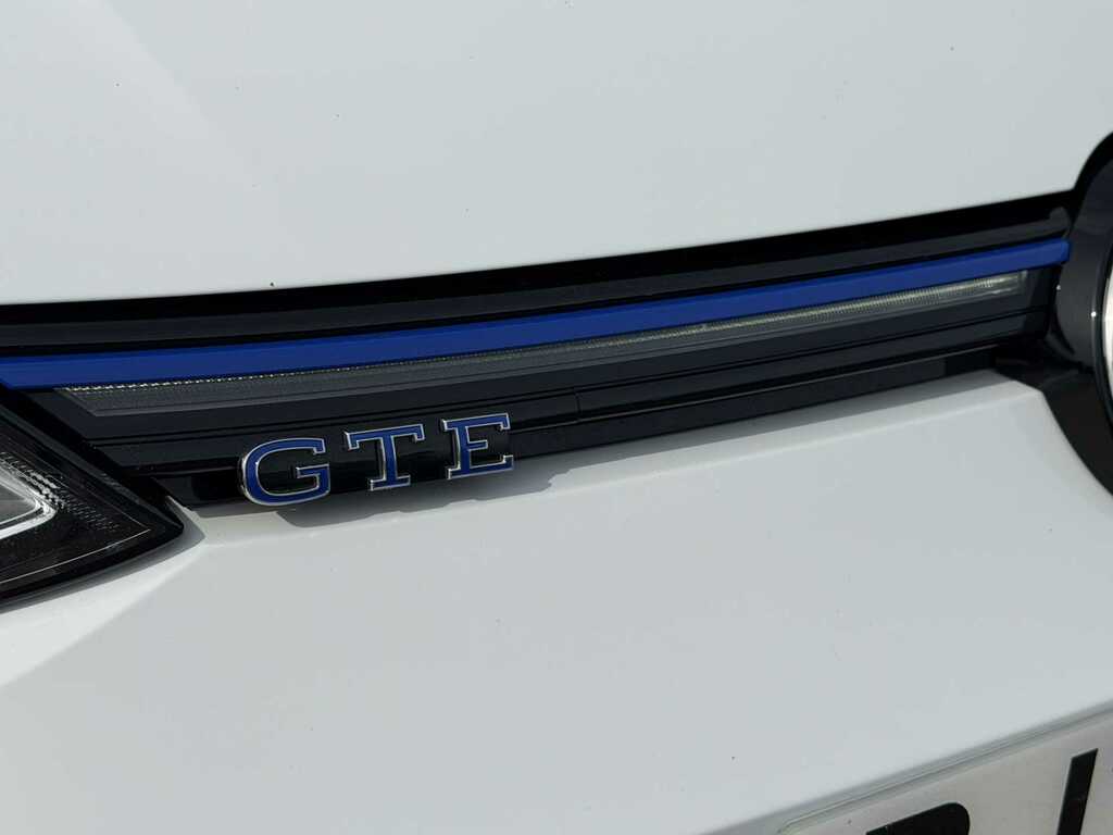 Volkswagen Golf Gte S-a BJ70ORS White #3