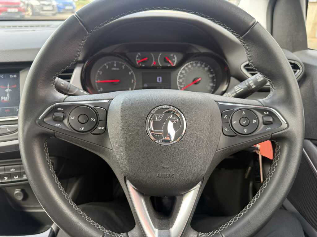 Vauxhall Crossland X Tech Line Nav Silver #14
