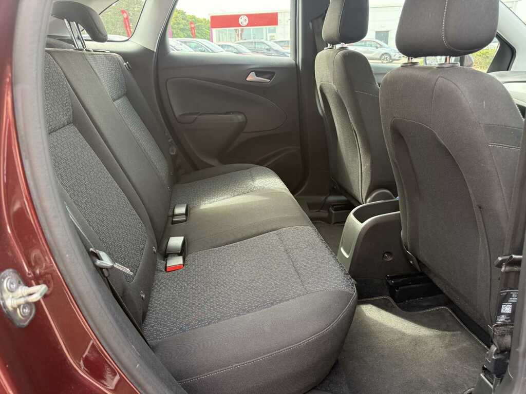 Vauxhall Crossland X Tech Line Nav Silver #9