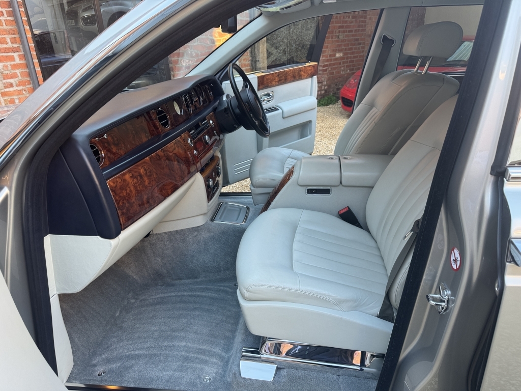 Rolls-Royce Phantom 2007 Phantom Grey #10