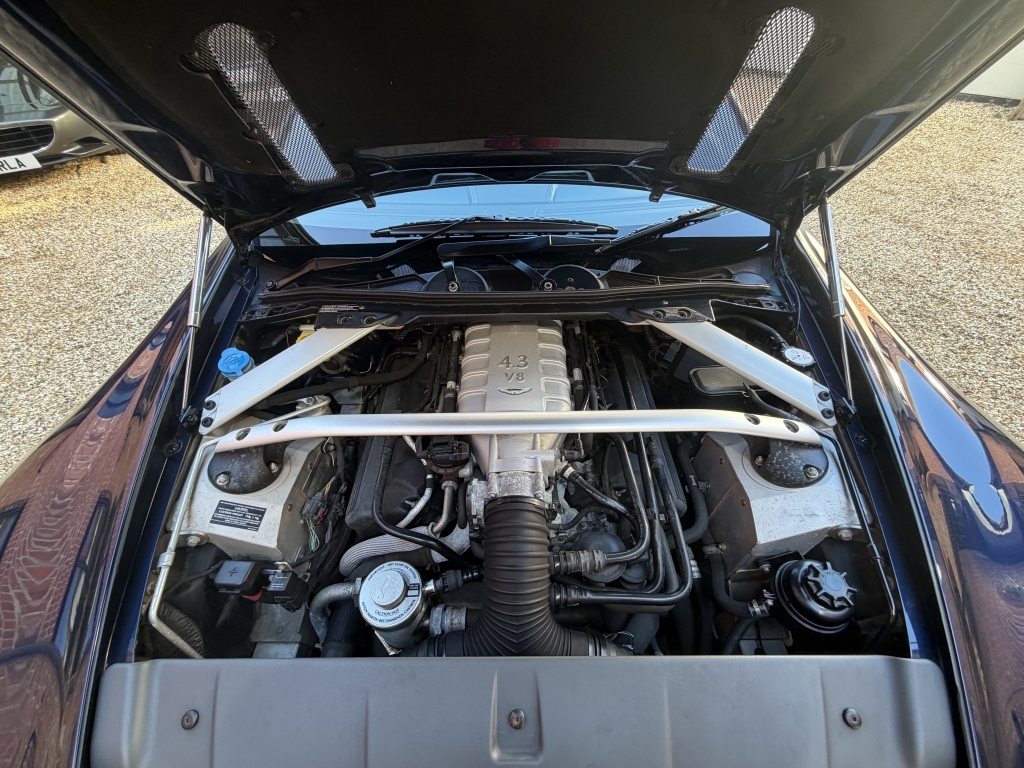 Aston Martin Vantage 4.3 V8 Euro 4 #16