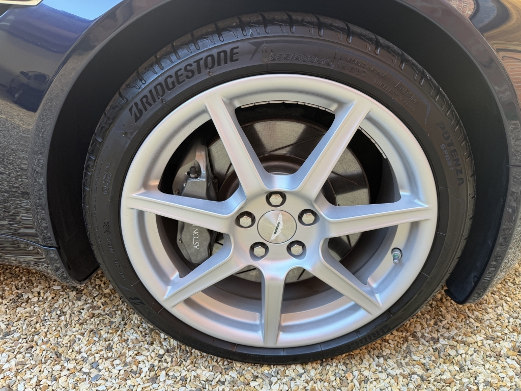 Aston Martin Vantage 4.3 V8 Euro 4 #19