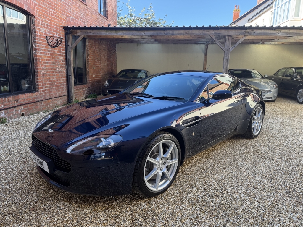 Aston Martin Vantage Coupe 4.3 V8 Blue