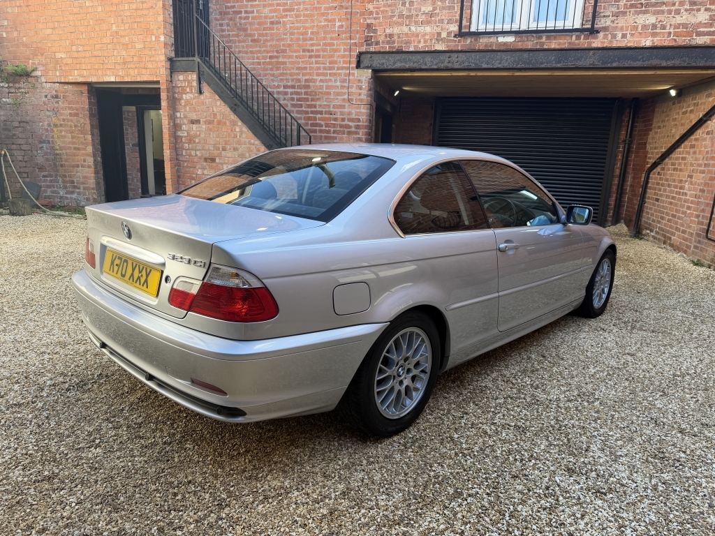 BMW 3 Series Coupe 2.5 323Ci Se Silver #5