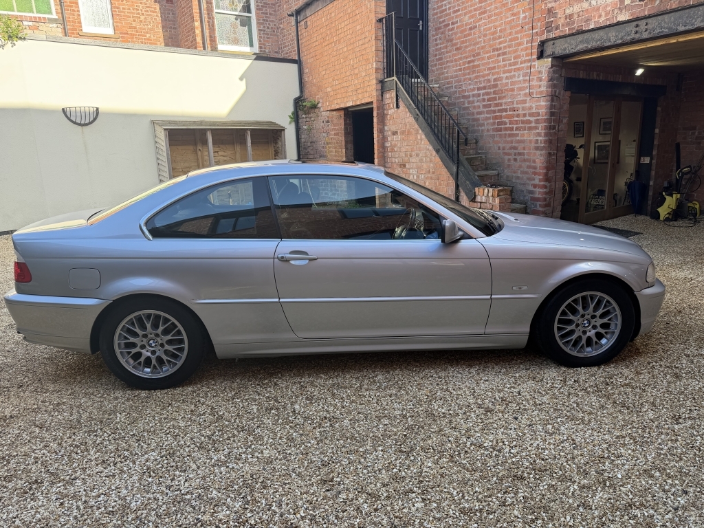 BMW 3 Series 320D Ed Efficientdynamics Business White #18