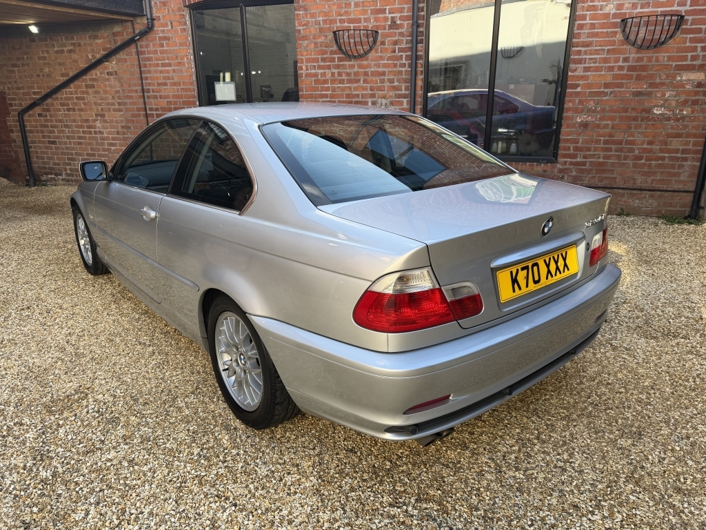 BMW 3 Series 320D Ed Efficientdynamics Business White #16